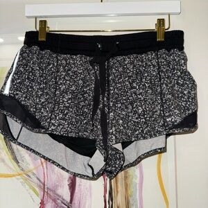 2.5 Lululemon Hotty Hot shorts